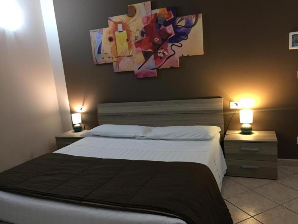파르마 Ded 2 Only Sleep Bagno Privato 아파트 외부 사진
